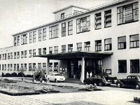 Bolnica Rebro, Kišpatićeva ulica oko 1950. godine, glavni ulaz.jpg